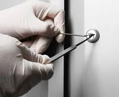 Lock Key Store Port Saint Lucie, FL 772-237-0988 Lock Key Store Port Saint Lucie, FL 772-237-0988 - 14-Eviction-Locksmith